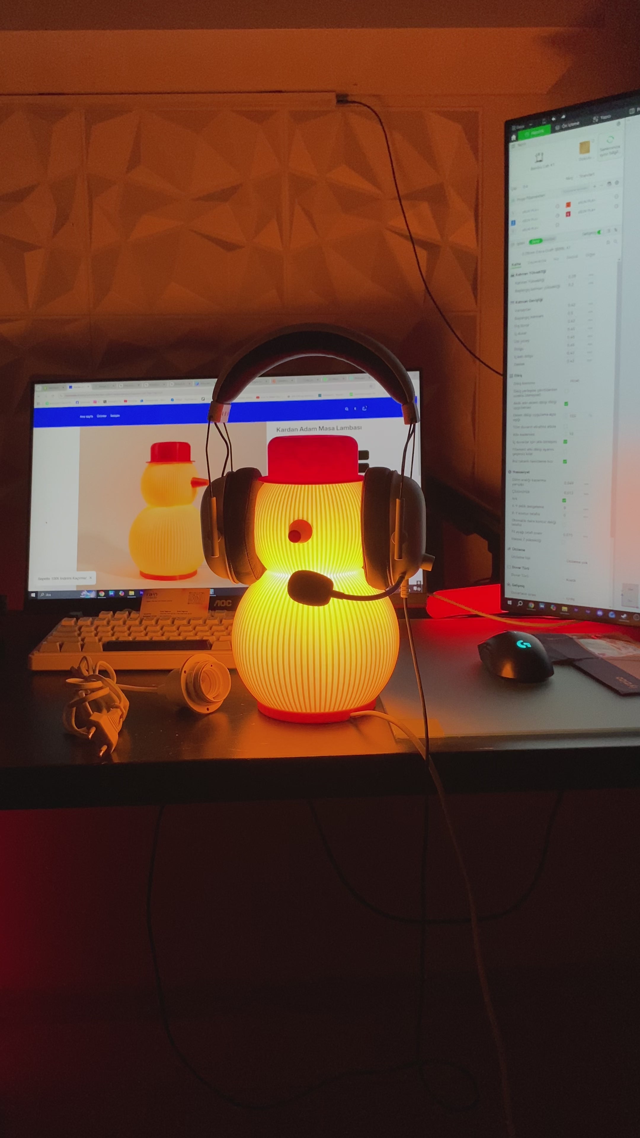 Sevimli kardan adam tasarımlı 3D baskı masa lambası çocuk odası